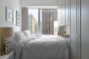 5 идей, как уместить кровать в маленькой комнате