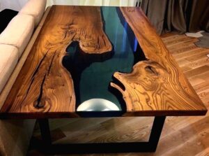 Восхитительное сочетание природного и современного: слэбовый стол с эпоксидной смолой – новый тренд в дизайне интерьера
