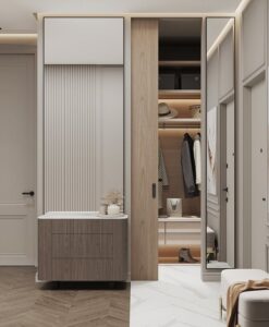 Организация пространства: практичное решение - шкаф-гардеробная в прихожую